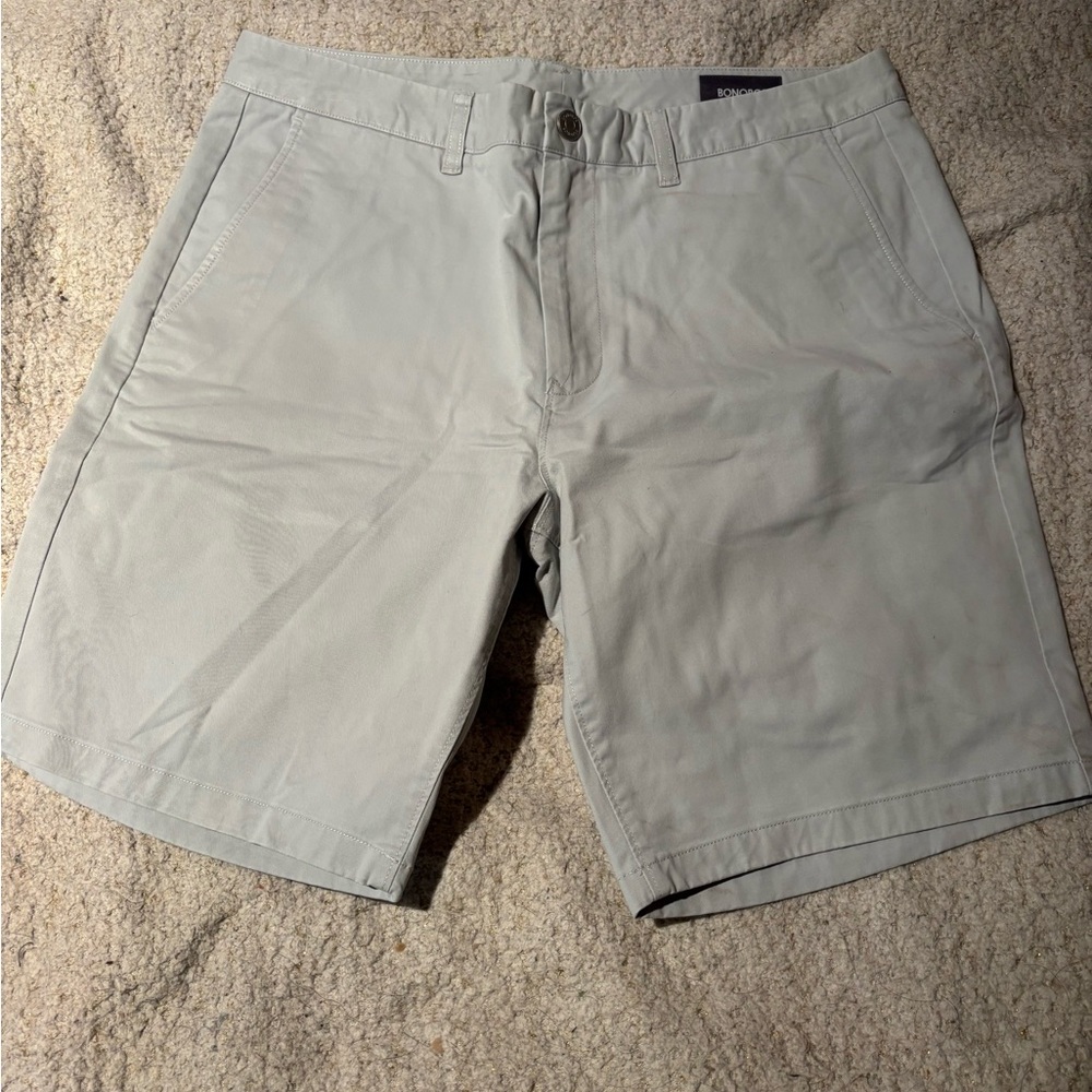 Bonobos Light Gray Flat Front Shorts Size 35
